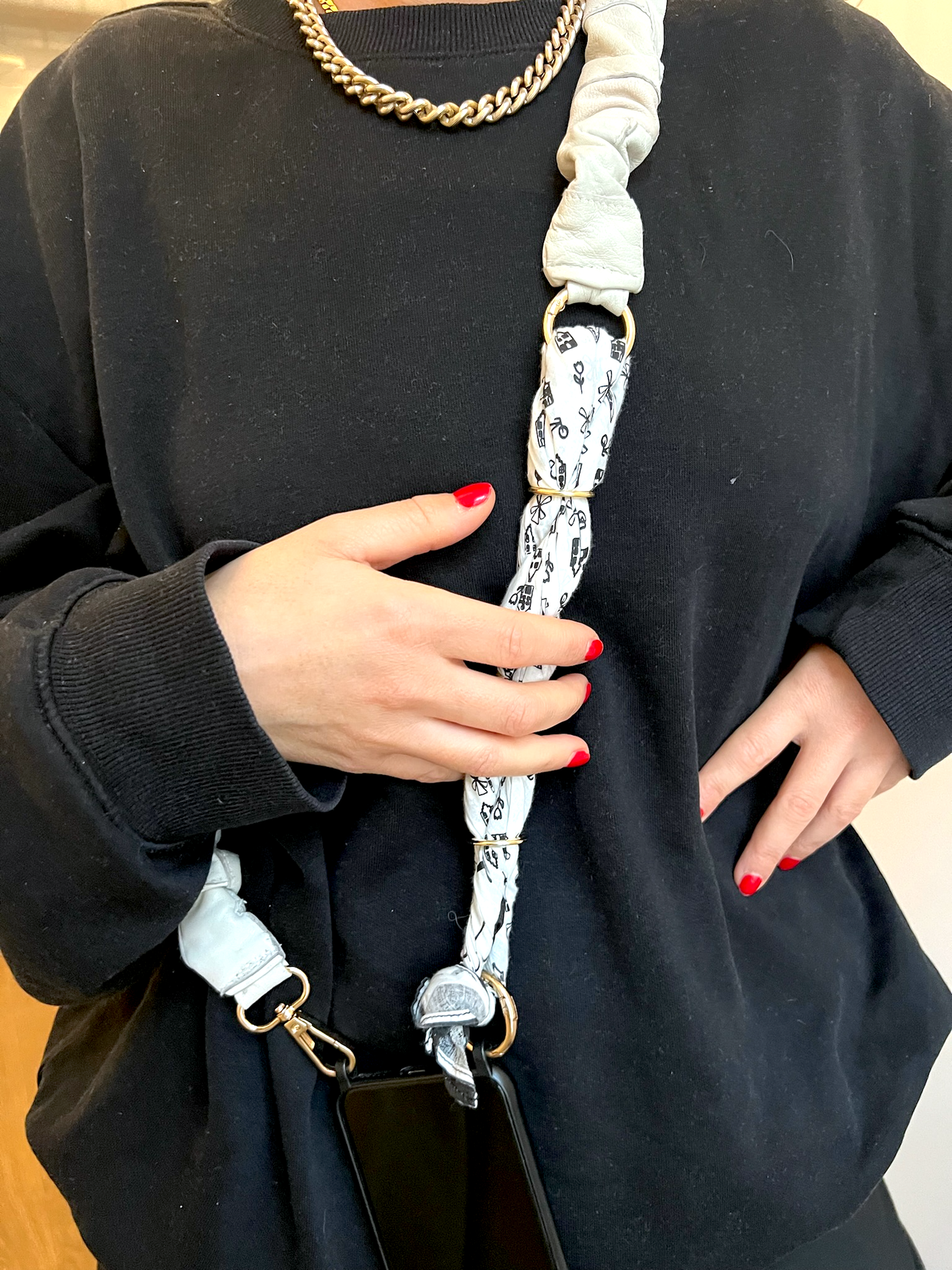 Leren telefoon koord Suzy + Amsterdam sjaaltje - wit